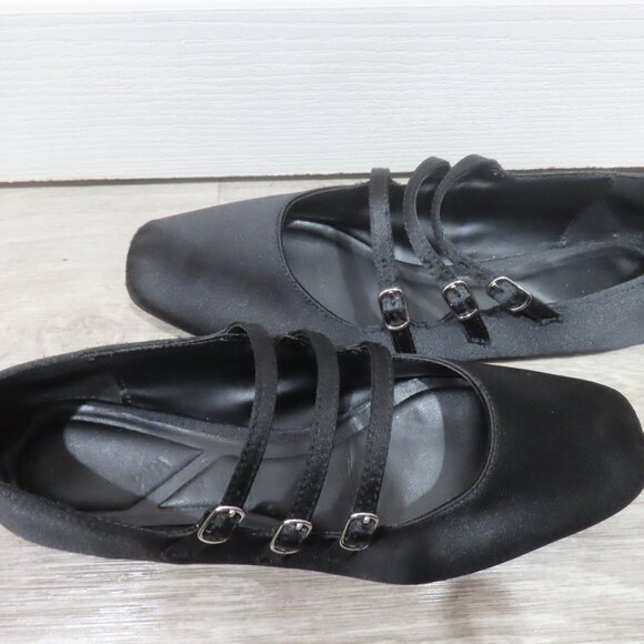 Women's Zara Satin Triple Strap Mary Jane - Picture 3 of 4